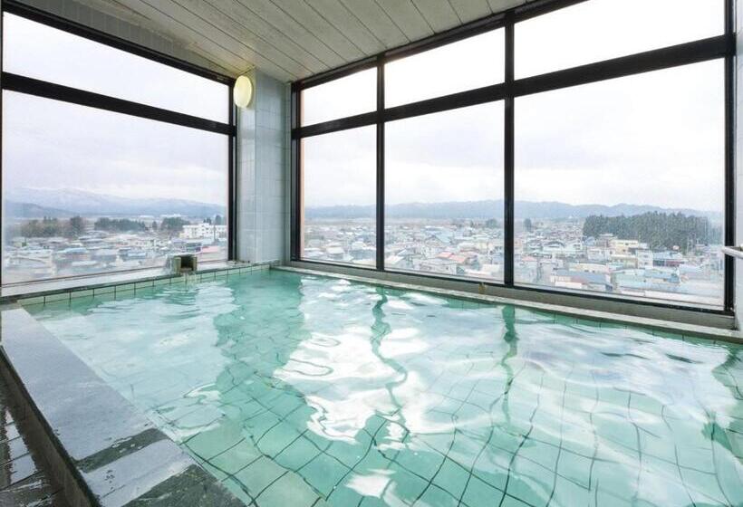Номер Economy, Annex Royal