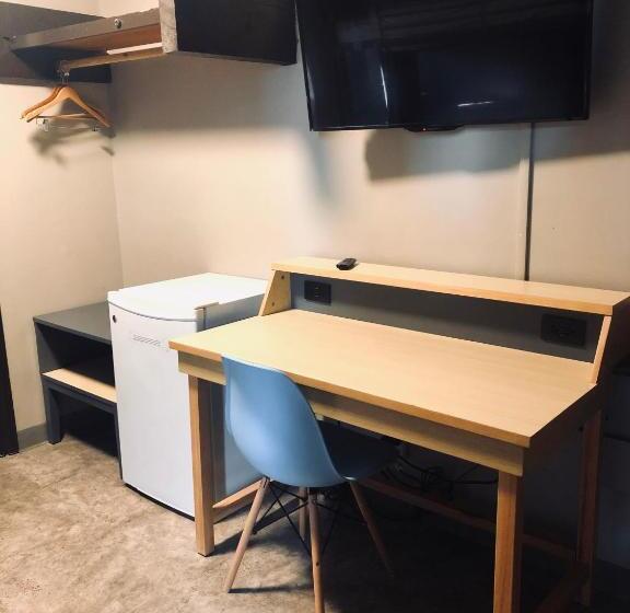 四人标准间, Banff International Hostel