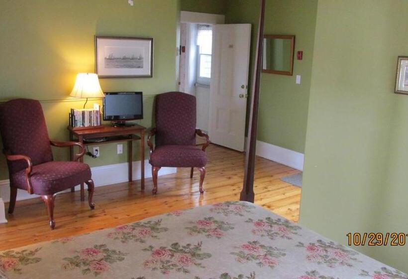 标准间, Louisbourg Heritage House