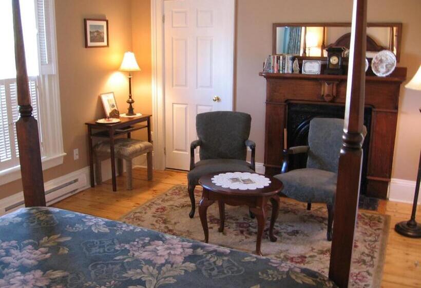 스탠다드 룸, Louisbourg Heritage House