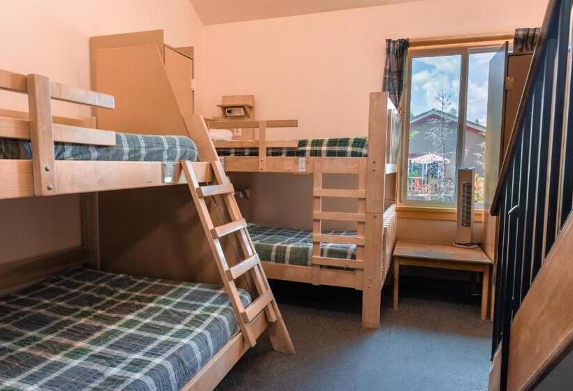 Семейный Номер, Hi Banff Alpine Centre   Hostel