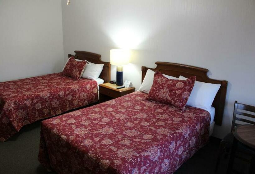 Quarto Estandar 2 Camas Casal, Welcome Inn