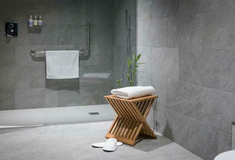 マウンテンビューデラックスルーム, Arantza Hotela  Adults Only