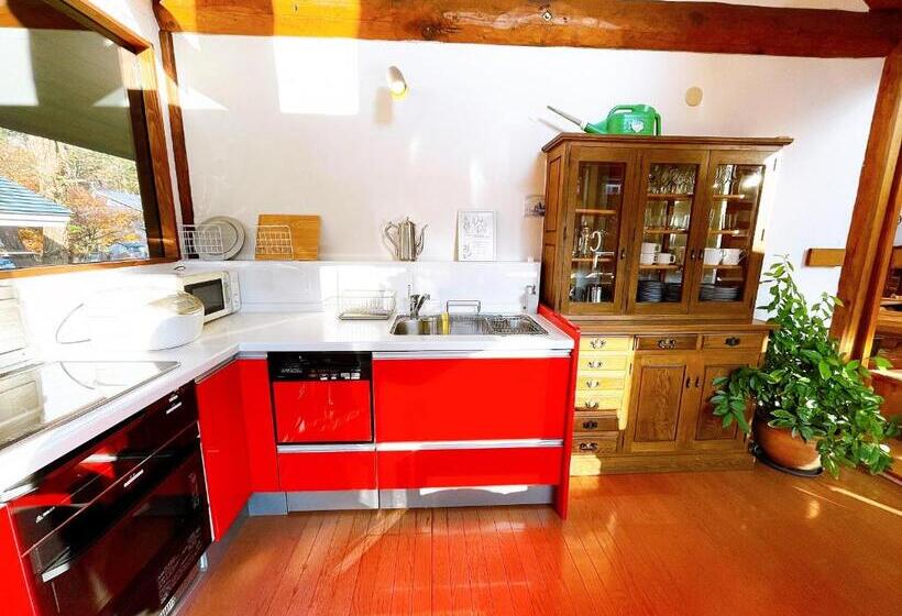 Номер Стандарт Трехместный, Hakuba Pension & Log Hotel Meteor