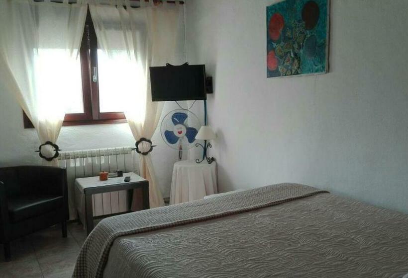 Номер Basic, L'almàssera Casa Rural & Restaurant