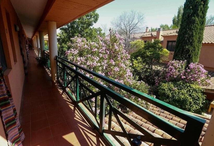 Четырехместный Номер Стандарт, Hostel Layos, Toledo