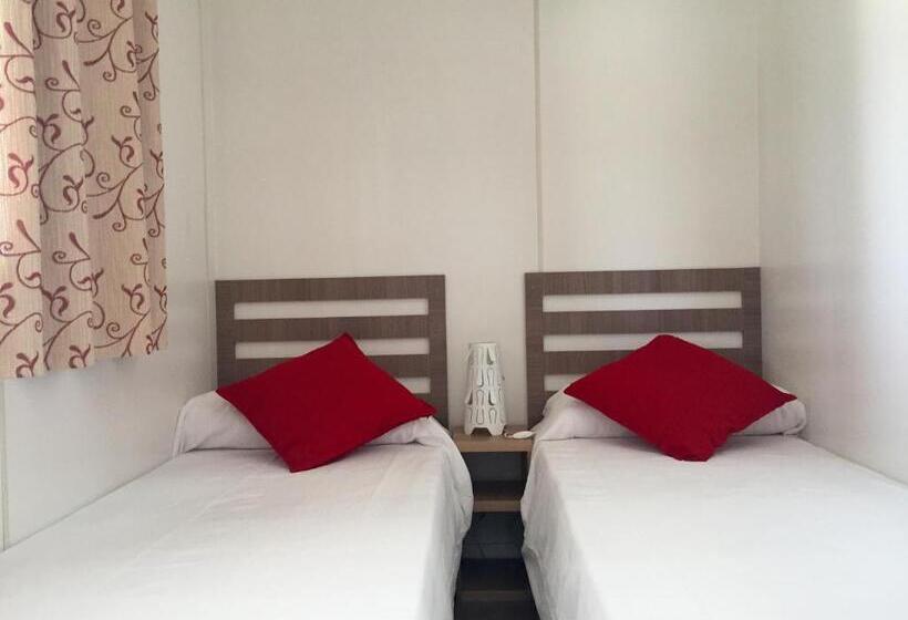 Бунгало Стандарт, Complejo Hostelero La Fuente