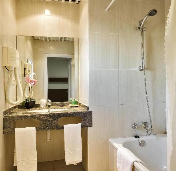 Quarto Familiar, La Goleta