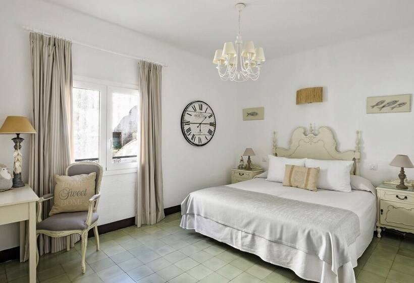 Quarto Familiar, La Goleta
