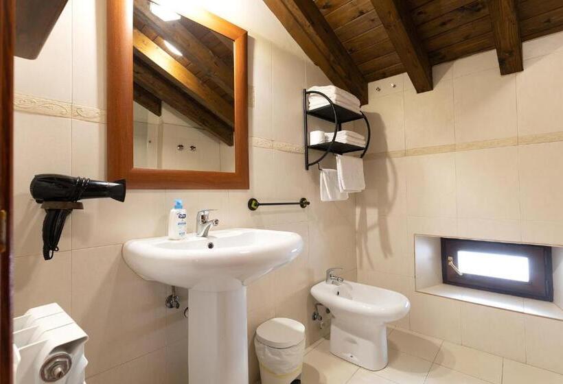 Номер Стандарт Трехместный, Posada 3 Valles