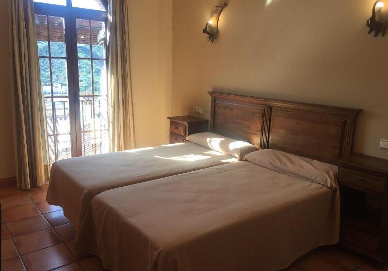 חדר סטנדרט, Sierra De Ubrique