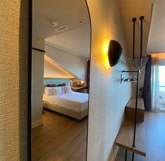 Номер Стандарт Вид на Море с Балконом, Jova Hotel Boutique