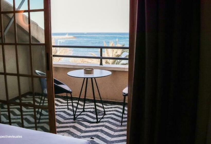 Номер Стандарт Вид на Море с Балконом, Jova Hotel Boutique