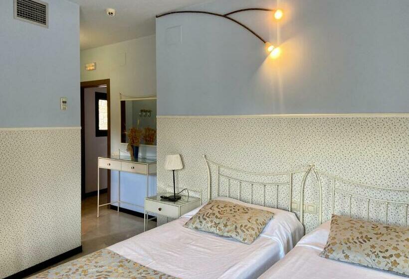 Номер Стандарт, Petit Hotel De Riu