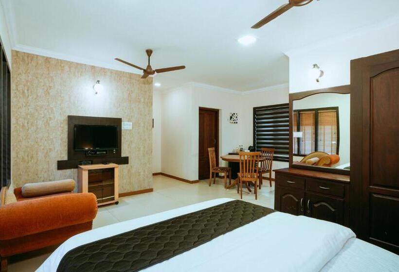디럭스 룸, Asokam Beach Resort
