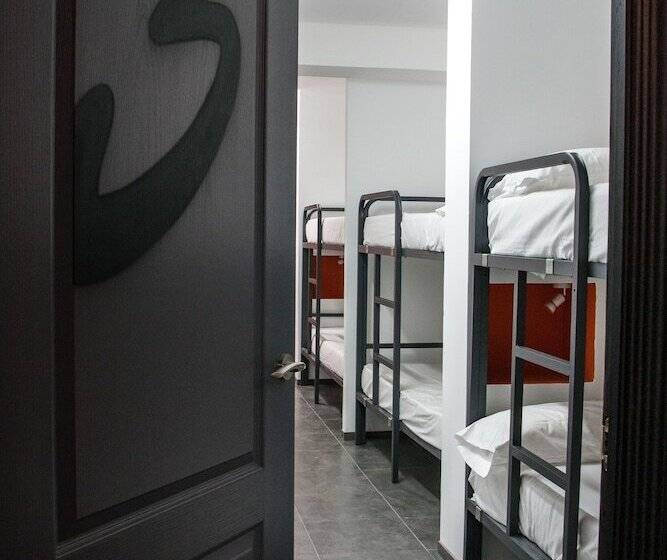 공동 객실, Olé Backpackers Hostel