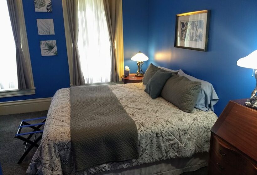 Номер Стандарт, Stone Gables Inn