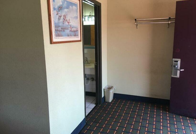 스탠다드 룸, Best Value Inn Motel Sandusky