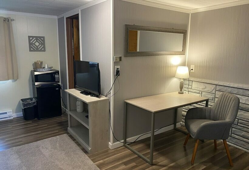 Номер Deluxe, The Last Resort Motel