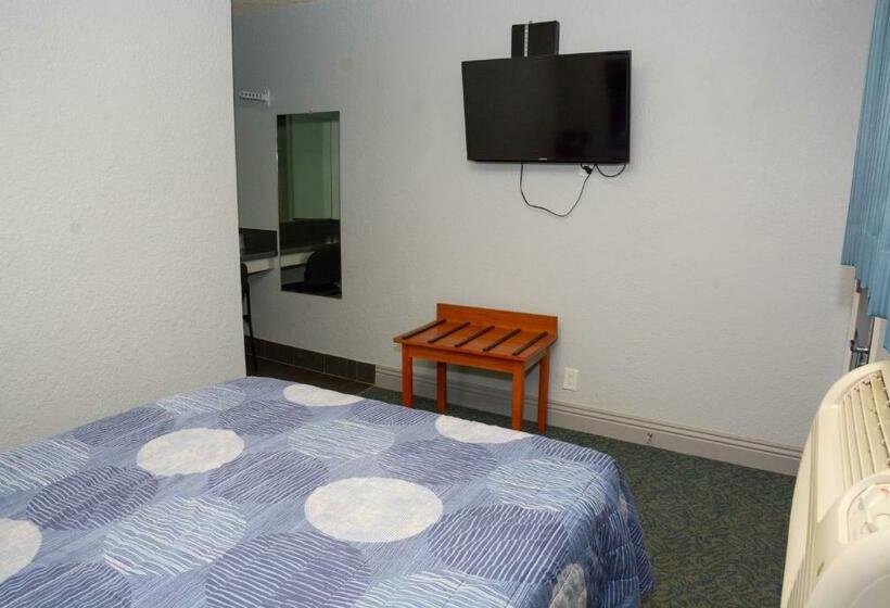 Номер Deluxe, Comet Motel