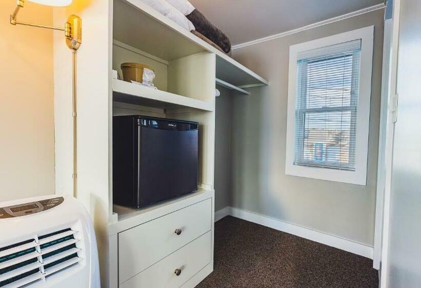 Номер Стандарт 2 Двуспальные Кровати, Bearskin Neck Motor Lodge