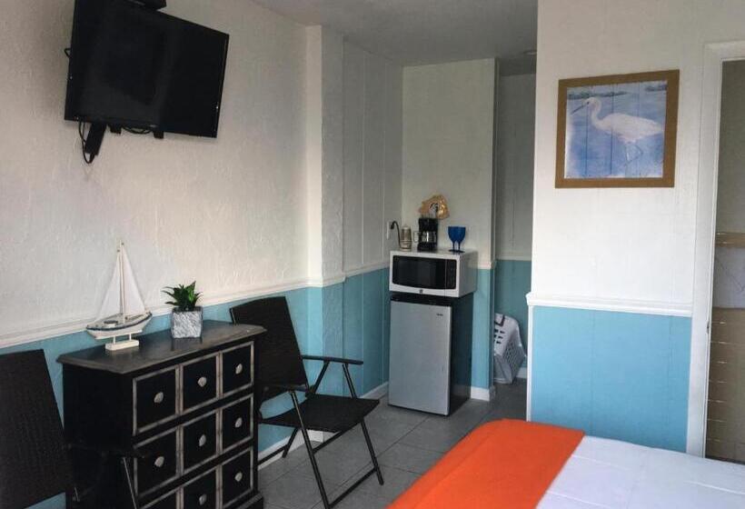 Номер Стандарт, Edgewater Lodge
