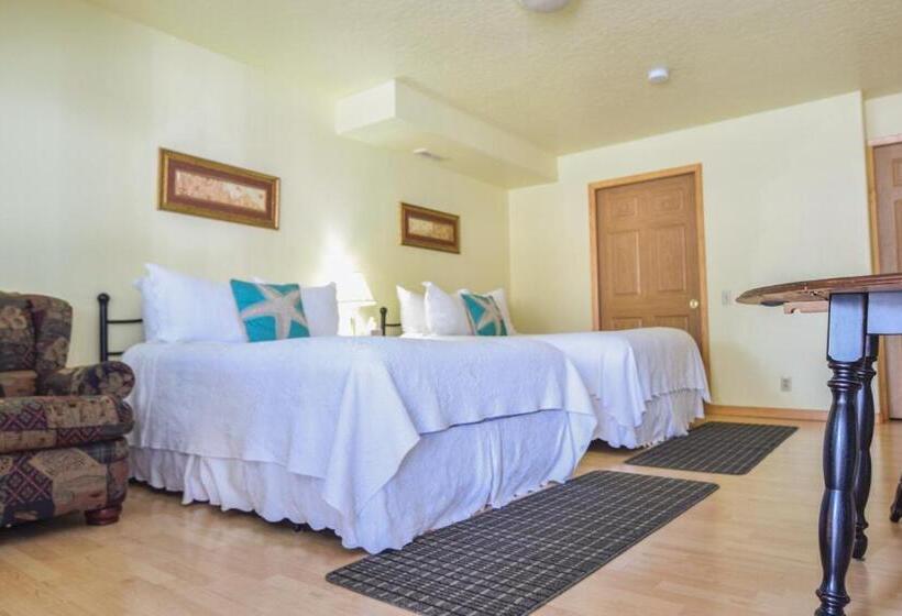 Номер Стандарт 2 Двуспальные Кровати, Sea Treasures Inn