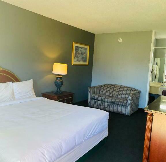 Стандартный Номер Кровать Кинг, Traveler's Place Inn & Suites