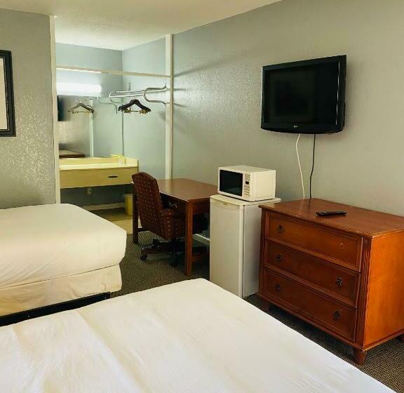 Номер Deluxe, Traveler's Place Inn & Suites
