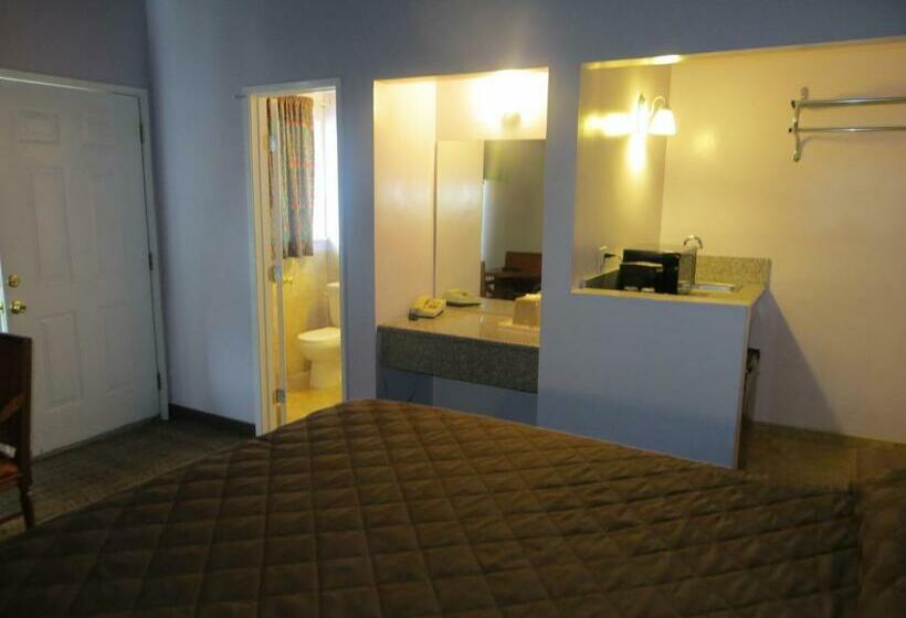 Номер Стандарт, Park Cienega Motel
