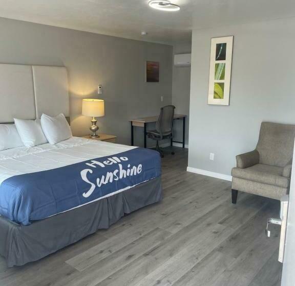 Стандартный Номер Кровать Кинг, Sunglow Motel
