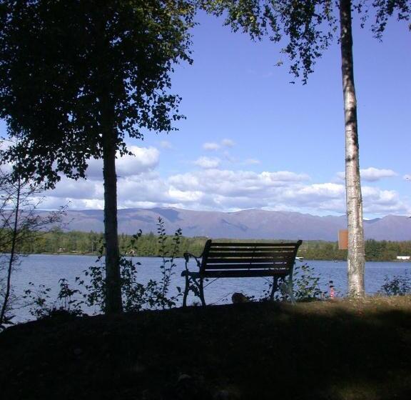 Номер Стандарт, Alaska's Lake Lucille Bed & Breakfast
