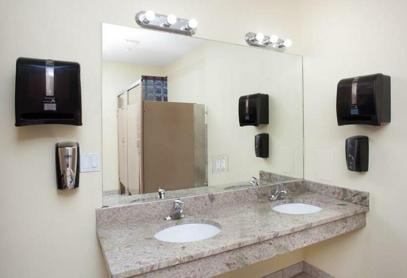 Standard Værelse Delt Badeværelse, Chicago Parthenon Hostel