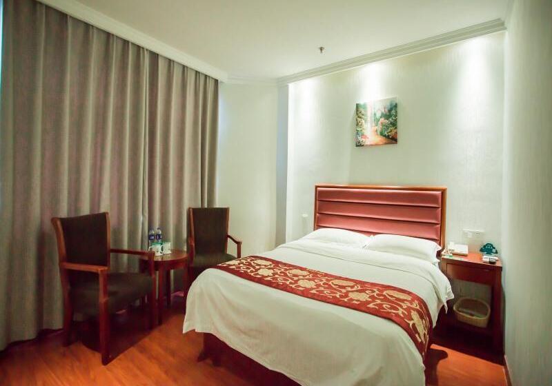 비즈니스룸, Greentree Inn Shanghai Fta Waigaoqiao Free Trade Zone North Subway Station Shell