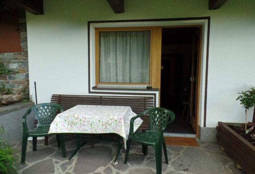 Номер Стандарт Трехместный, Haus Oblasser