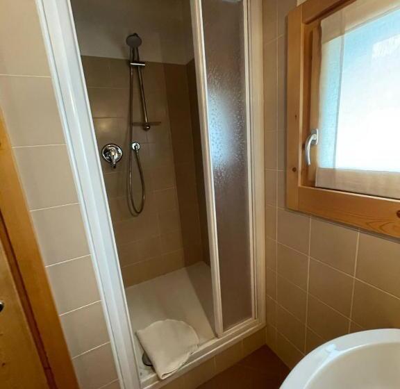 스탠다드 룸 산 전망, Ambassador Rooms In Bormio, Solo Camera Senza Colazione