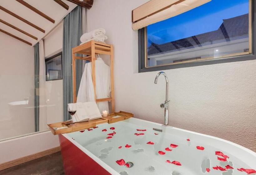 Family Suite, Shang Shan Ruo Shui 大理上山若水客栈