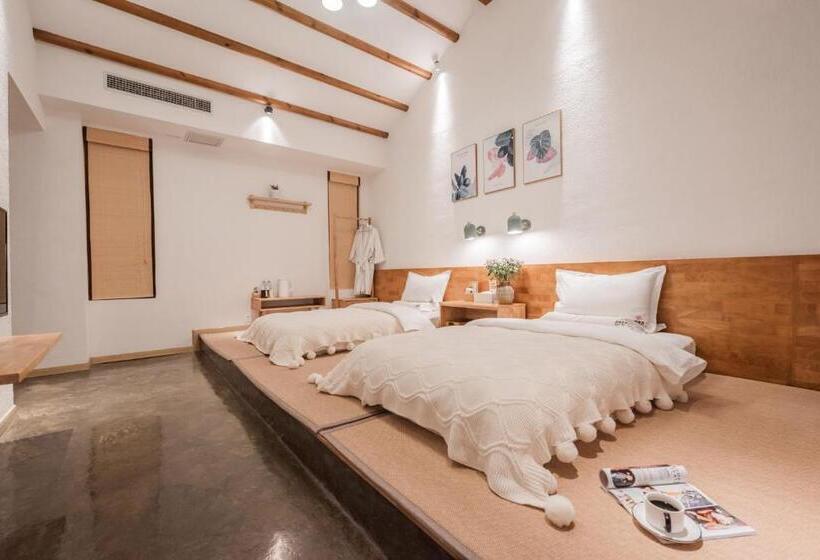 اتاق لوکس, Shang Shan Ruo Shui 大理上山若水客栈