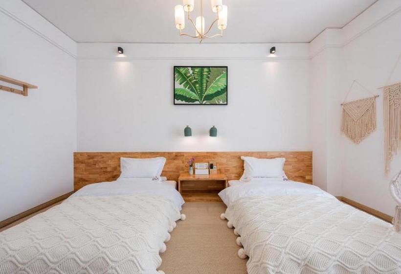 Номер Deluxe, Shang Shan Ruo Shui 大理上山若水客栈
