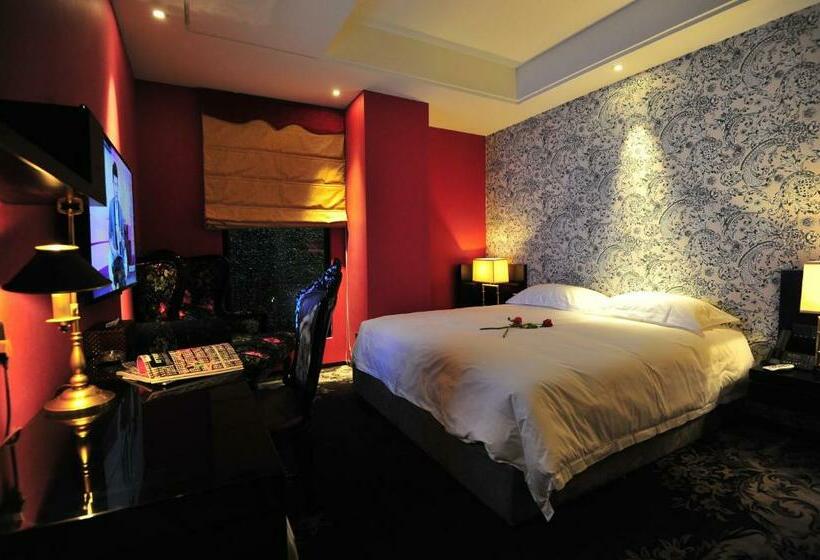 اتاق لوکس, Wisdom Boutique