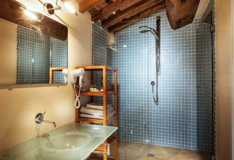 Номер Deluxe Вид на Сад, Cascina Canova B&b