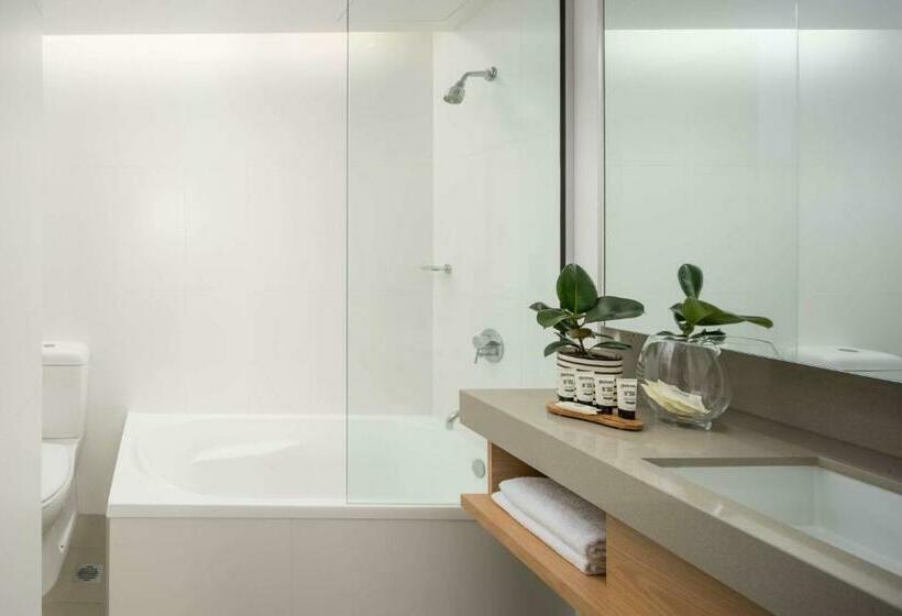 Люкс Повышенной Комфортности, Atura Dandenong