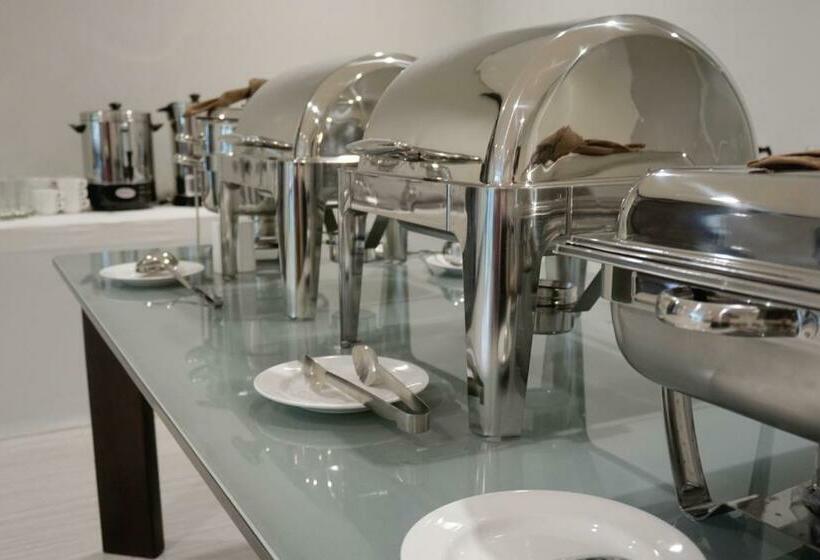 חדר דלוקס, Moscha Hotel Surabaya