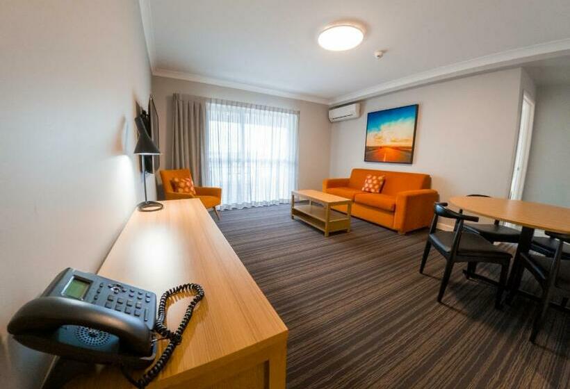 דירת שני חדרים, Potters Toowoomba