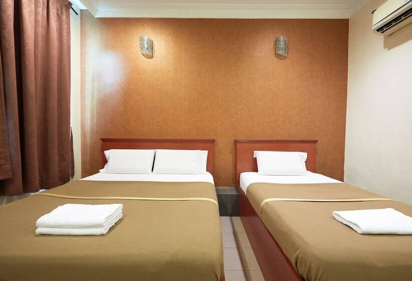 Семейный Номер, Gurney Inn