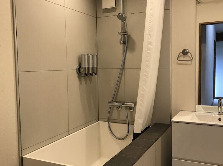 کلبه ییلاقی, Le Bocage Hakuba Echoland Chalets