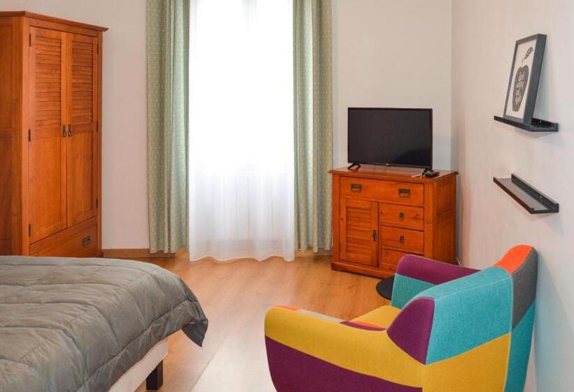 סטודיו סופריור, Résidence Hôtel Les Joséphines