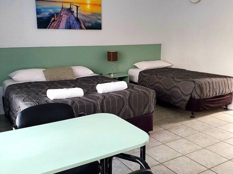 Номер Стандарт, Sunseeker Motel
