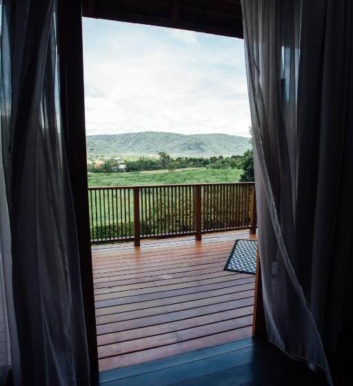 Президентский Люкс, Boribot Pool Resort