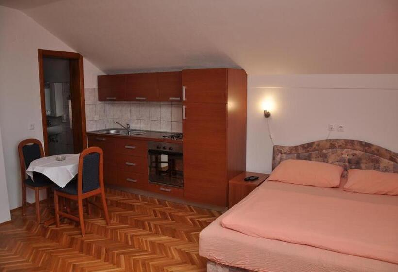 スタンダードシングルルーム, Pansion Antonio